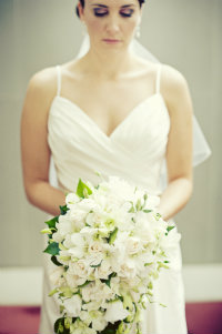 Beautiful-bride-with-bouquet
